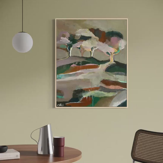 Filmklipp som visar originalmålningen ”Svindlande höjder” i harmonisk miljö av Karolina Palmér. 
