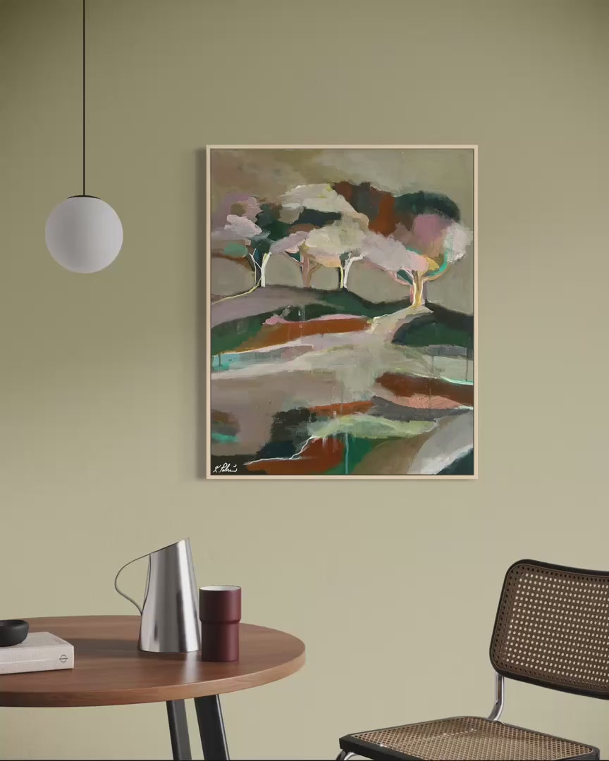 Filmklipp som visar originalmålningen ”Svindlande höjder” i harmonisk miljö av Karolina Palmér. 
