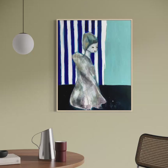 Filmsnutt som visar originalmålningen ”Inre rum” i  rumsmiljö av Karolina Palmér. 
